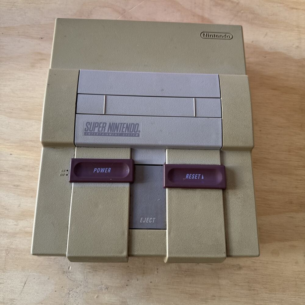 Nintendo SNES Super Nintendo Console SNS-001 Gray/Purple UNTESTED
